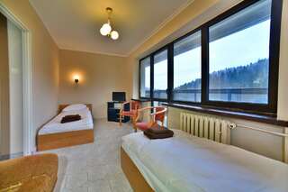 Курортные отели Bystre Centrum Wypoczynku Балигруд Двухместный номер с 1 кроватью и видом на горы-4